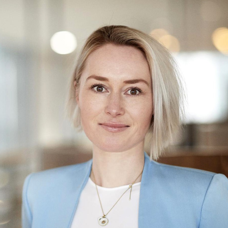 Christel Teglers, Kromann Reumert