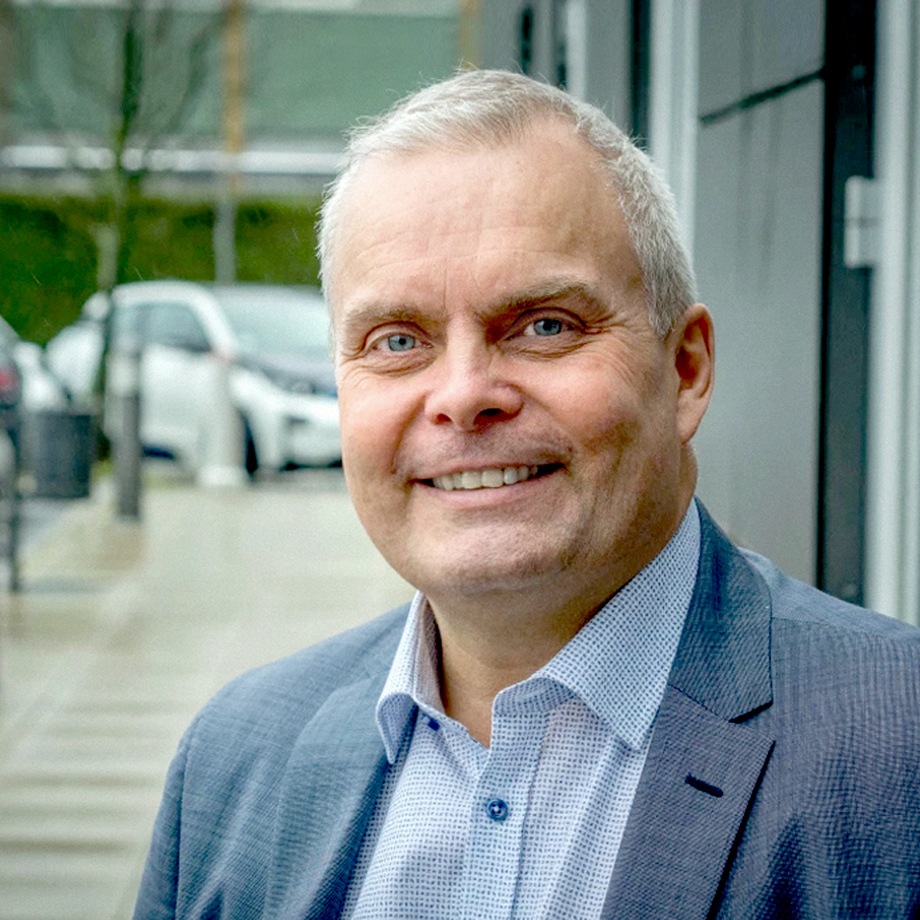 Ken Bonefeld, Norlys