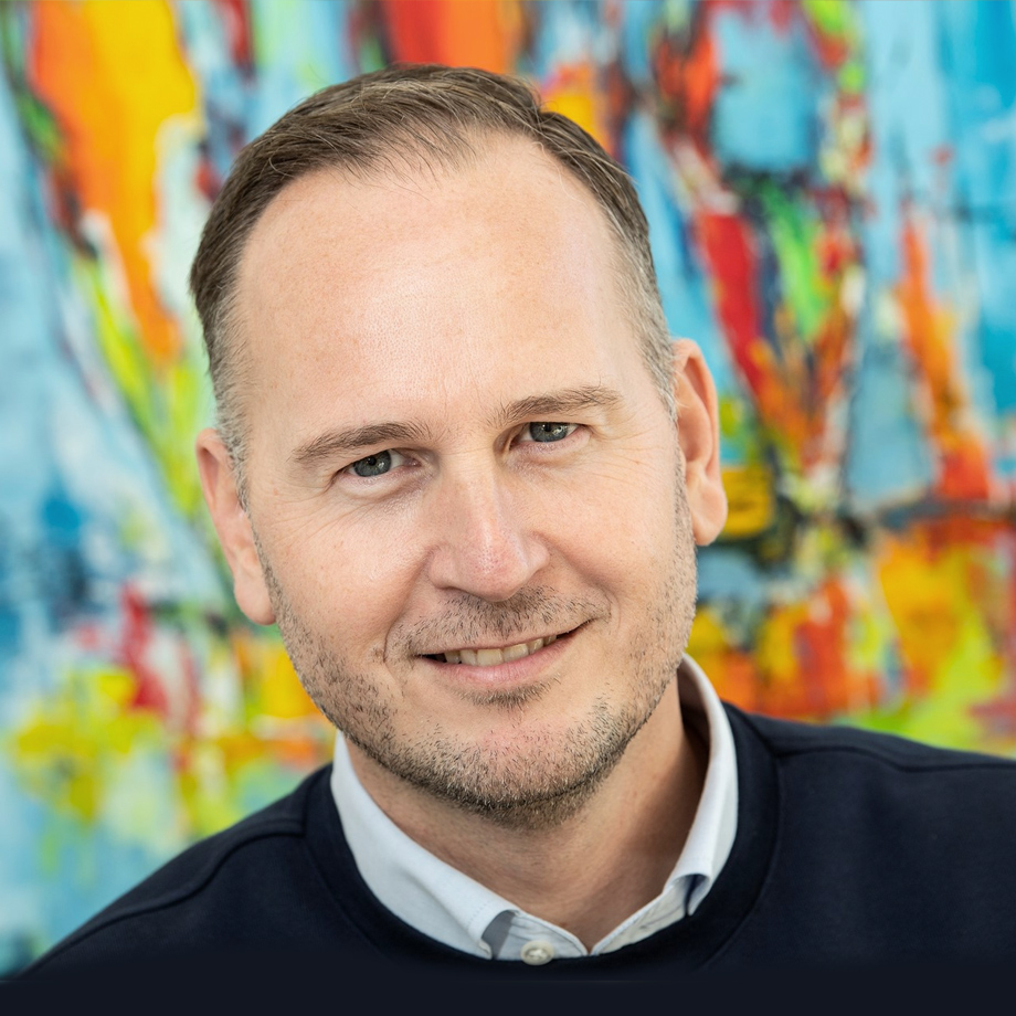 Kristian Bluhme, for Mogens Daarbak