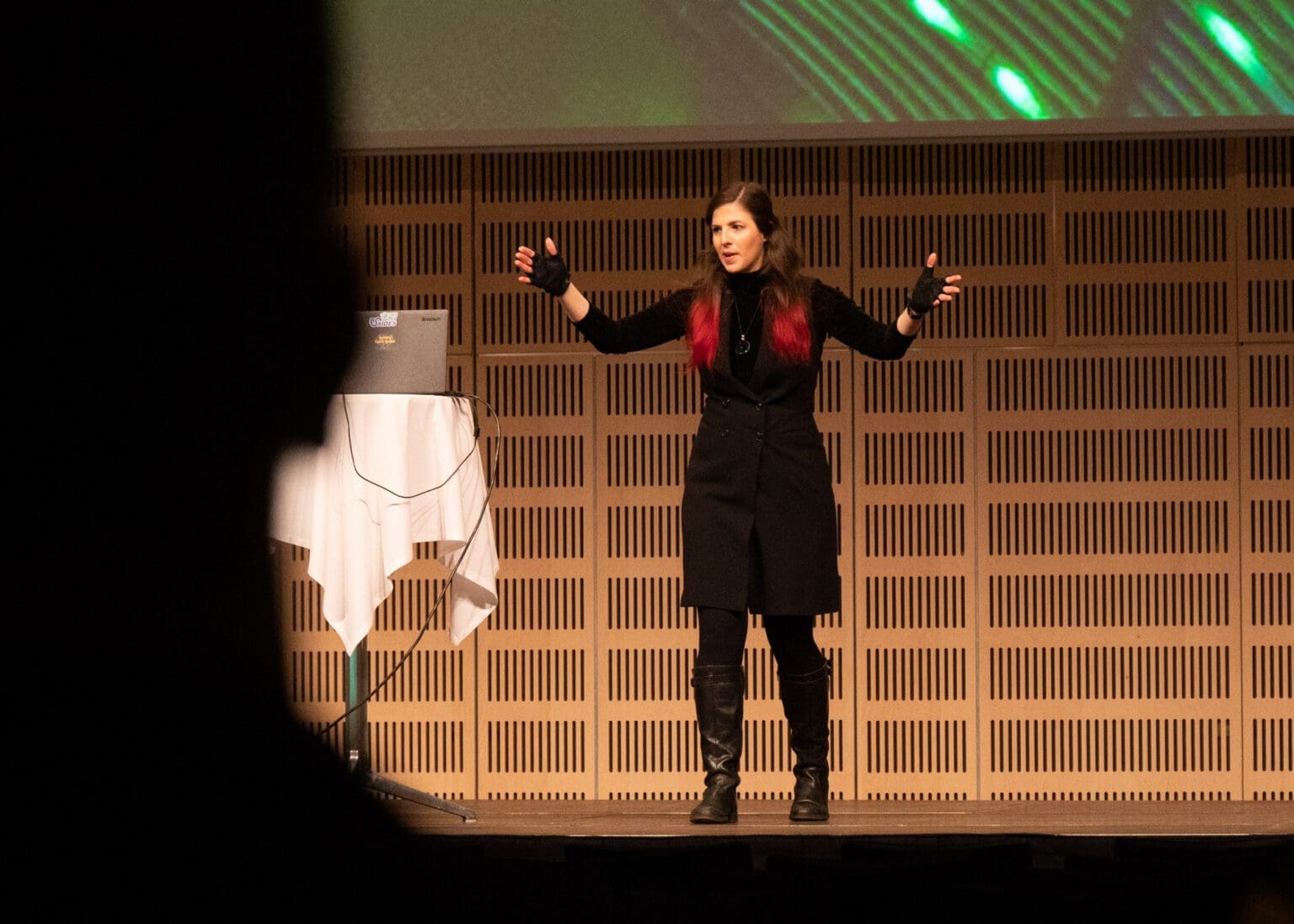 Keren Elazari, the international keynote speaker